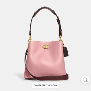 Willow bucket bag in bubble gum pink